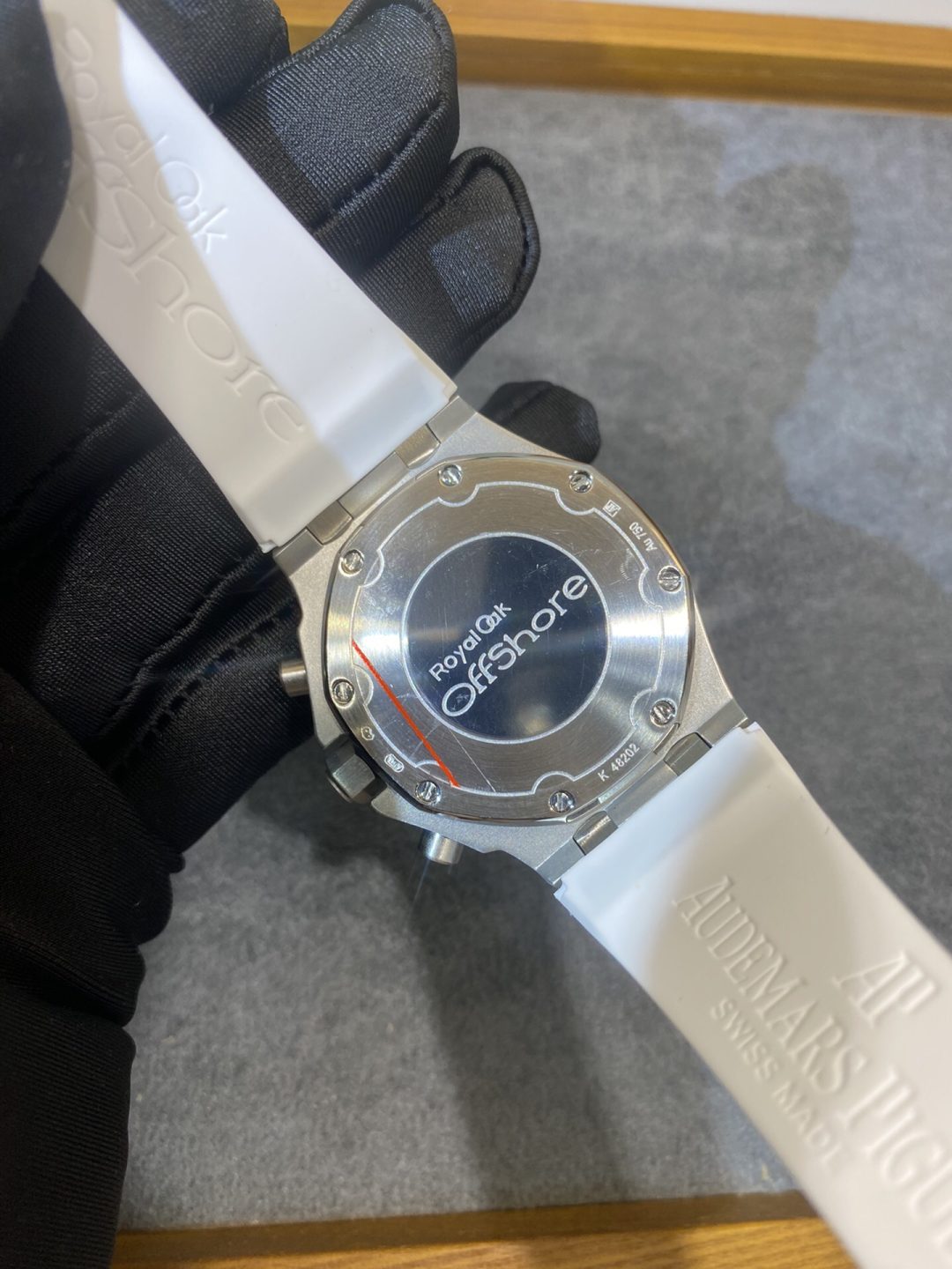 AP watch set with real diamonds